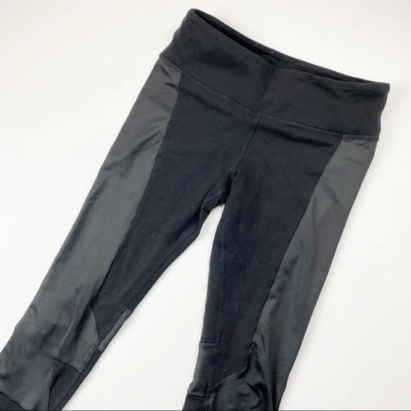 Alo Yoga Black Leggings Workout Pants Yoga Athleisure Womens Small - Picture 12 of 13